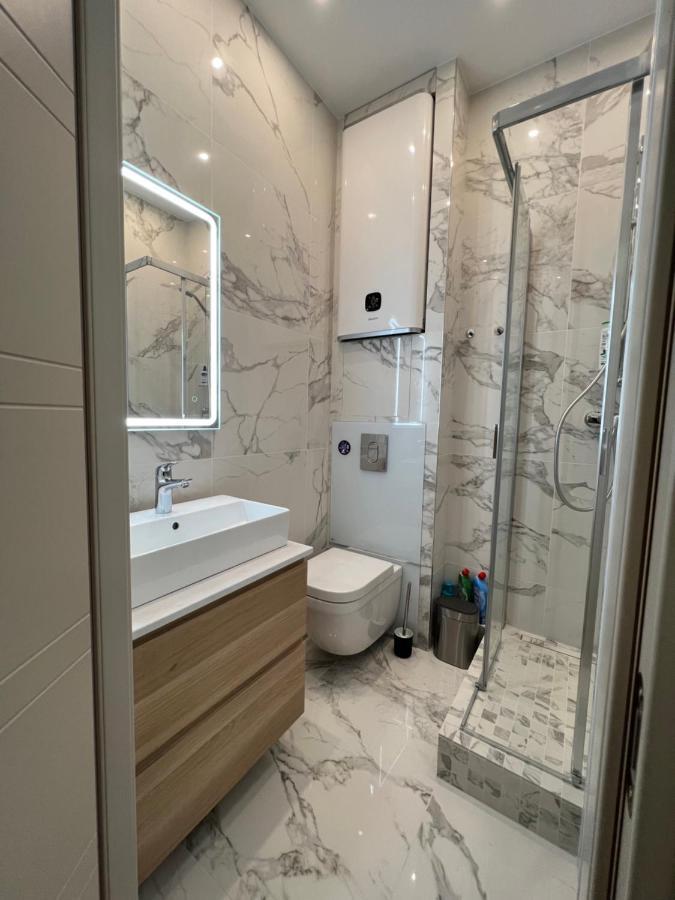 Newly Renovated Luxury Suite In The Center Of Канны Экстерьер фото